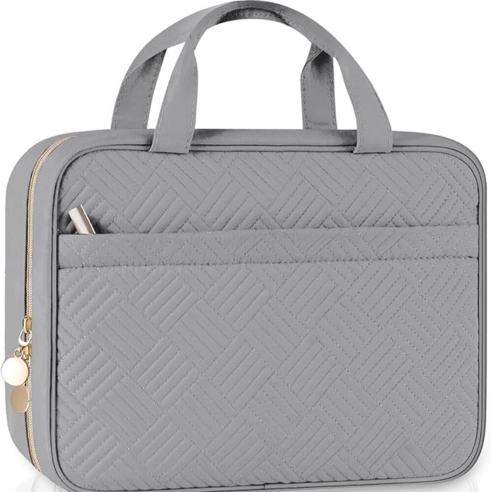 Travel toiletry bag